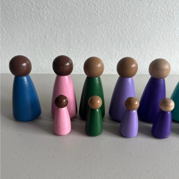 Set of 24 Mamas & 23 Babies - My Big World Playscapes - Picture 7 of 9